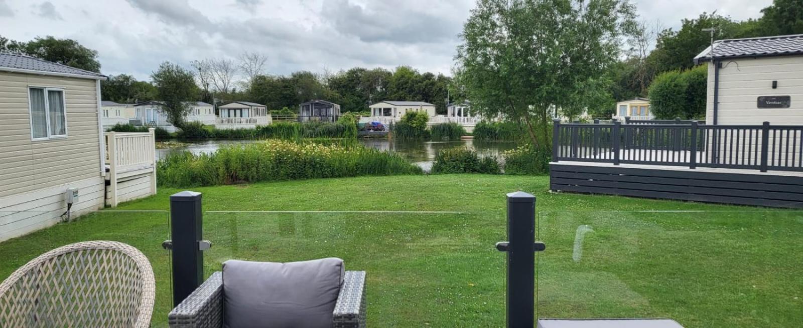 Reeds View Holiday Lodge South Cerney Exteriér fotografie