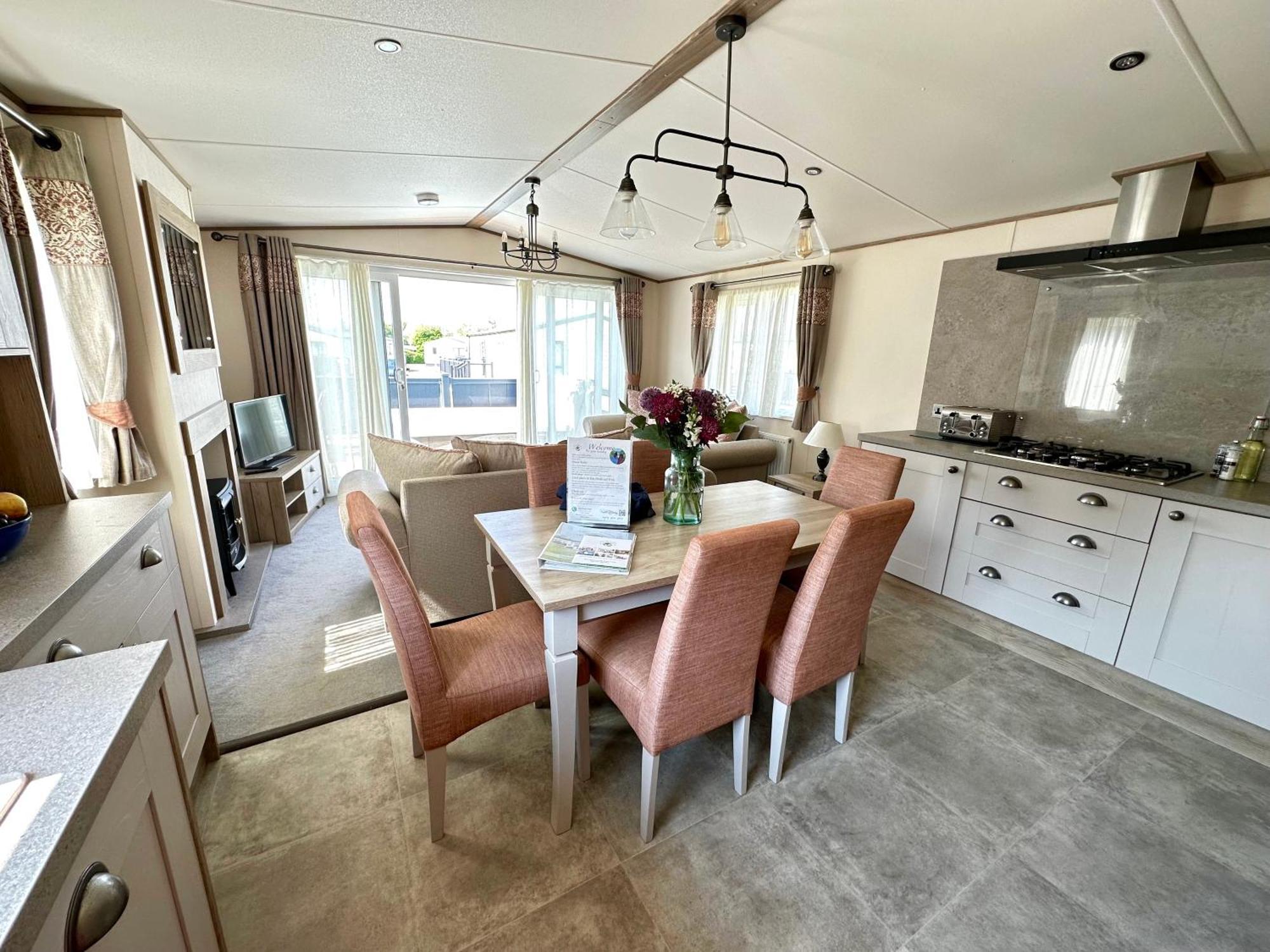 Reeds View Holiday Lodge South Cerney Exteriér fotografie